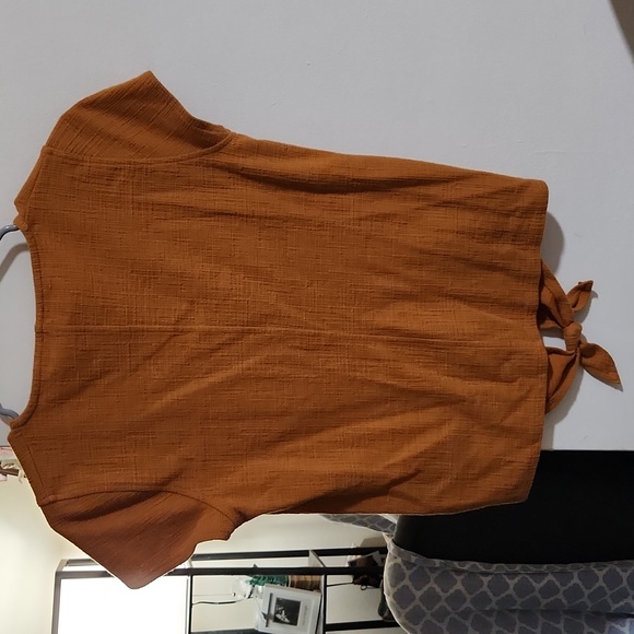 J. Crew Factory Soft Gauze V-Neck Textured Tie Front Top - Picture 6 of 6